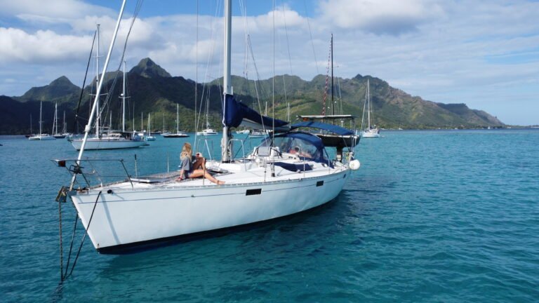 mouillage polynesie voilier location sans skipper longue durée