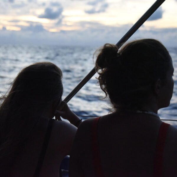 lagons polynesie tahiti mer navigation voilier