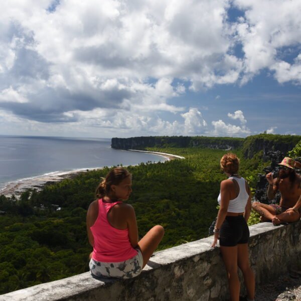 Makatea tuamotu escalade randonnée